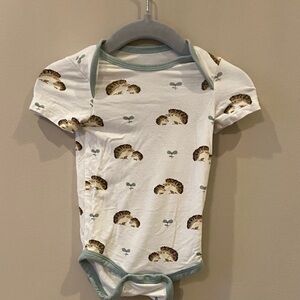 Kyte BABY Babylist Hedgehog onesie